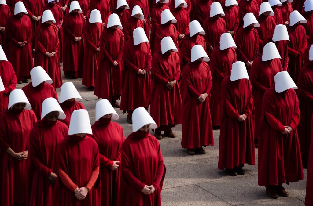 ‘Handmaids’ make for silly and immature protest at DougCo school board meeting