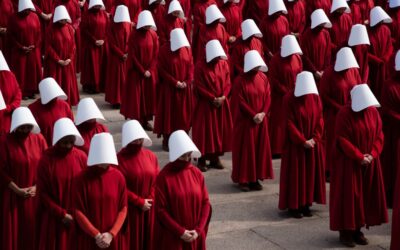 ‘Handmaids’ make for silly and immature protest at DougCo school board meeting