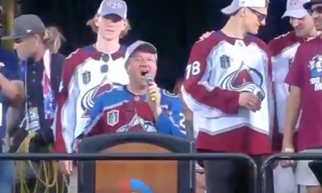 Polis gets loudly booed at the Avs Stanley Cup celebration