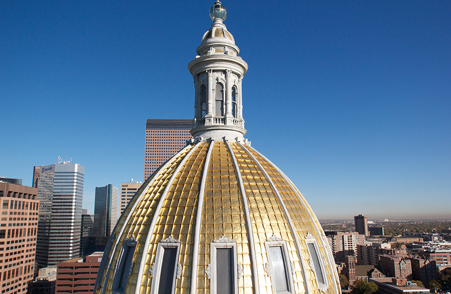 Senate bill forces HOAs to allow water-saving landscaping and vegetable gardens